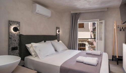 King Room with Balcony