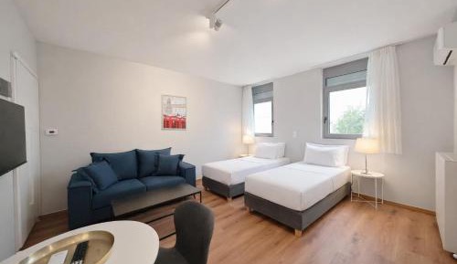 Studio Apartment with balcony (A4)