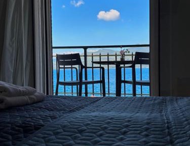 Studio with Sea View