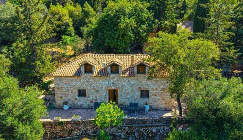 Kefalonian Kastro 4 Residence