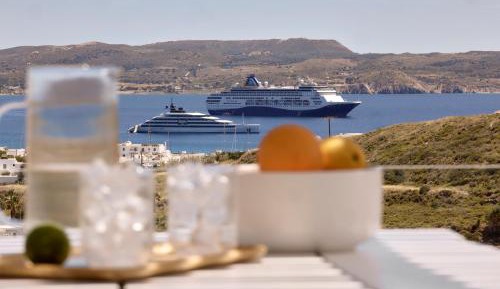  Superior Suite with Jacuzzi and Sea view