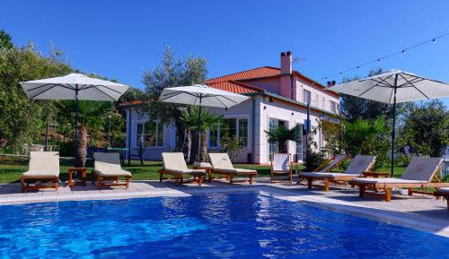 Double or Twin Room with Swimming Pool Access