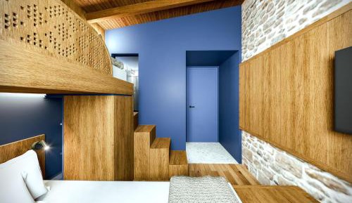 Deluxe Triple Room with Sea View