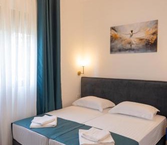 Triple Room with Mountain View