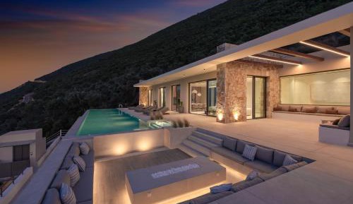 Villa with Sea View