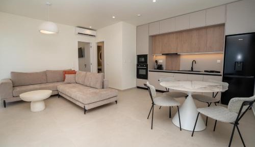 One-Bedroom Villa