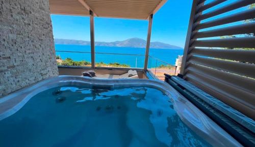King Suite with Spa Bath