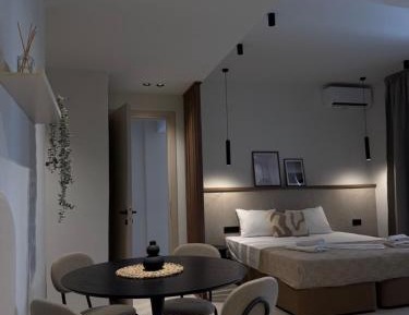 Two-Bedroom Deluxe Apartment