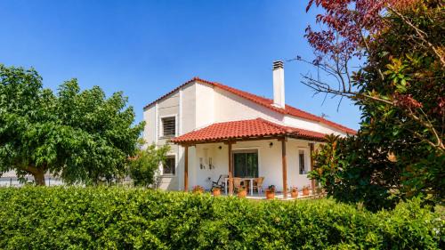 Three-Bedroom Vacation Home 