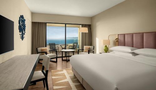 Panoramic Room, Guest room, 1 King, Sea view, Balcony
