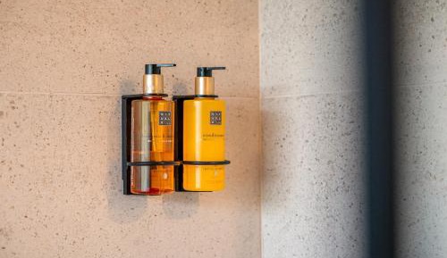 Suite with Spa Bath