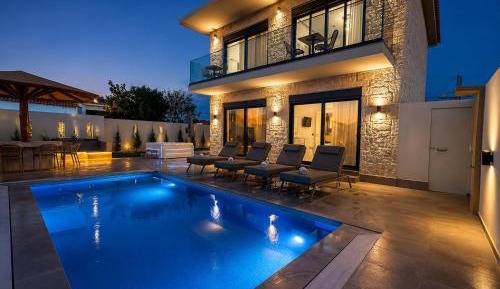 Villa with Private Pool