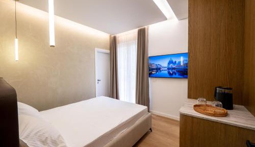 Double Room with Mountain View