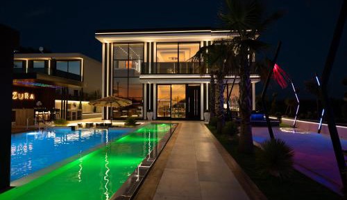 Villa with Private Pool