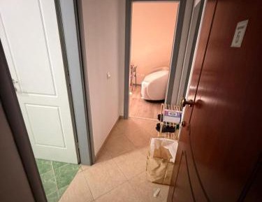 One-Bedroom Deluxe Apartment