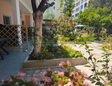 Quadruple Room with Garden View