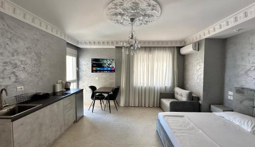 One-Bedroom Apartment with Sea View