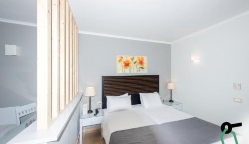 Double Room with Mountain View