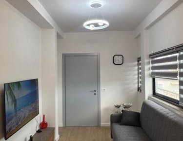 Apartment with Garden View