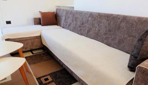 Deluxe One-Bedroom Apartment with City View