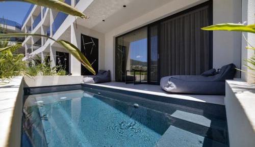 King Room with Pool View