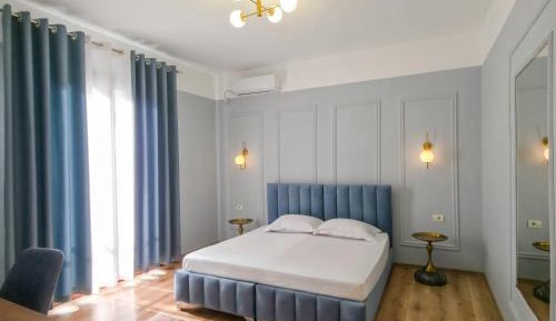 Deluxe Double or Twin Room with Balcony
