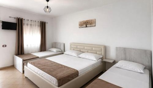 Quadruple Room with Balcony