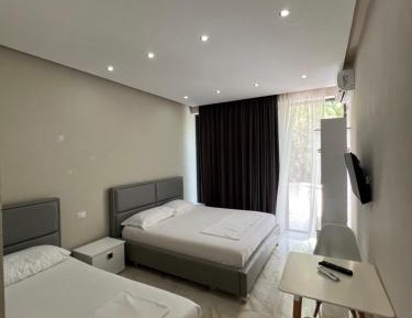 Triple Room with Balcony