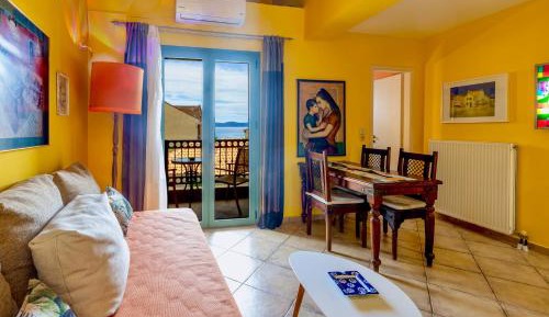 Superior One-Bedroom Apartment with Balcony