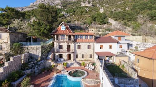 Four-Bedroom Villa
