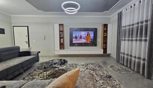 Two-Bedroom Deluxe Apartment with Balcony