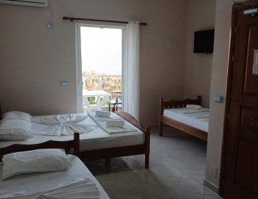 Quadruple Room with Sea View