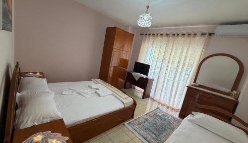 One-Bedroom Apartment with Sea View