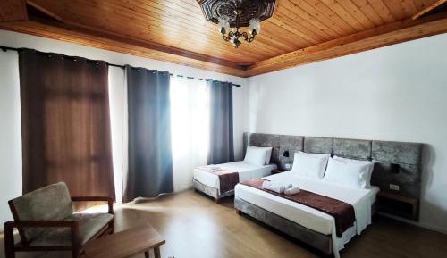 Triple Room with Balcony