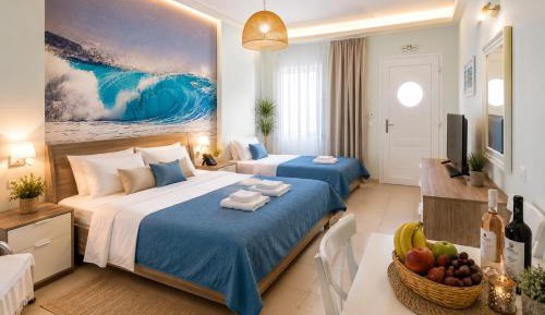 Standard Triple Room with Sea View