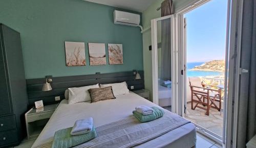 Studio with Sea View