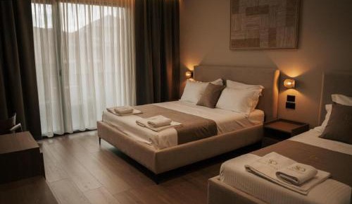 Triple Room with Balcony