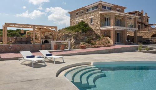 Villa - Beach Front