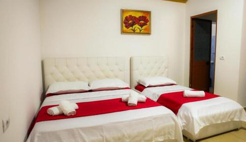 Classic Quadruple Room