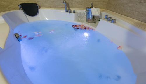 Superior Double Room with Spa Bath