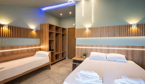 Triple Room with Sea View