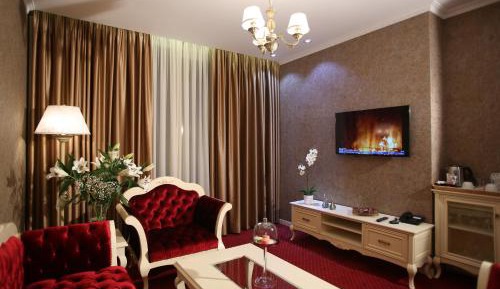 Superior Suite