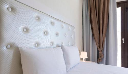 Double or Twin Room with Pool View