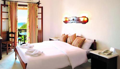 Double Room with Balcony and Sea View