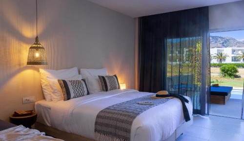 Superior Double Room Private Pool (3 Adults)