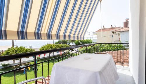 Studio with Sea View