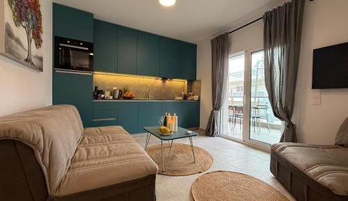 One-Bedroom Apartment with Balcony