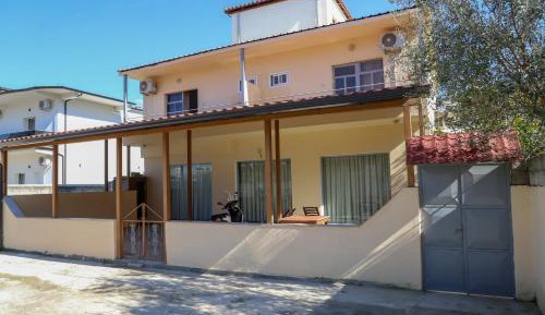 Studio with Terrace