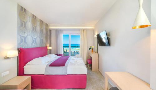 Studio with Sea View