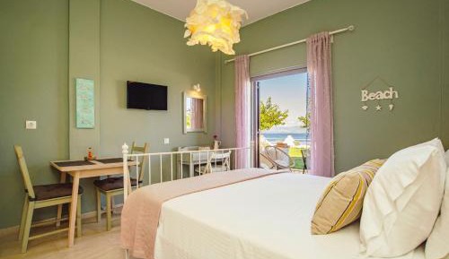 Studio with Sea View